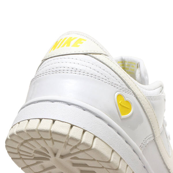 DUNK LOW(WMNS)<WHITE/SAIL-OPTIYELLOW>