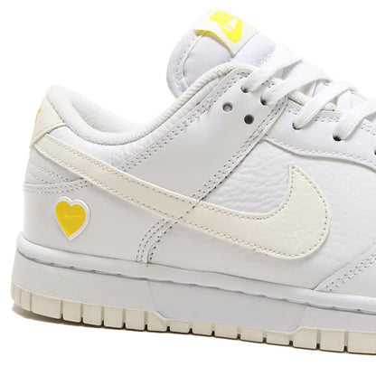DUNK LOW(WMNS)<WHITE/SAIL-OPTIYELLOW>